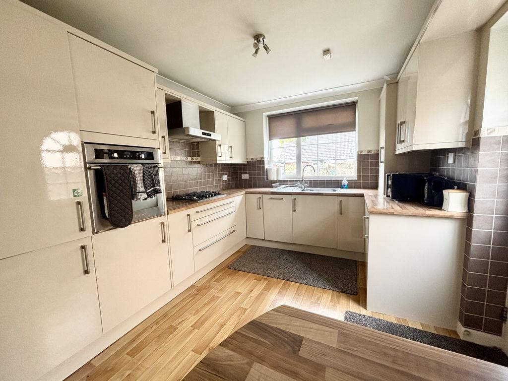 Property photo 3 of 26 Img_0065