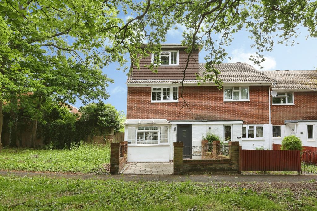 Property photo 1 of 18 Pbox-Img.Jpg