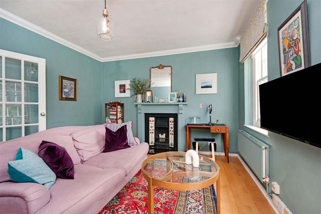 Property photo 3 of 22 54261 Hi Res (3).Jpg