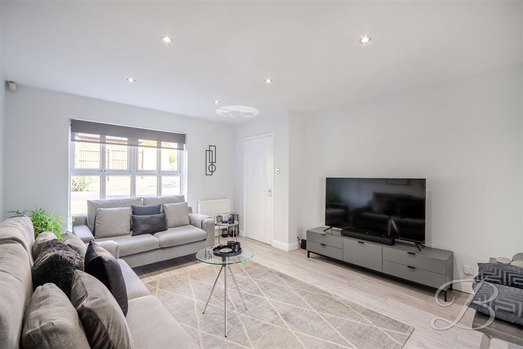 Property photo 3 of 36 Ccltd-14.Jpg