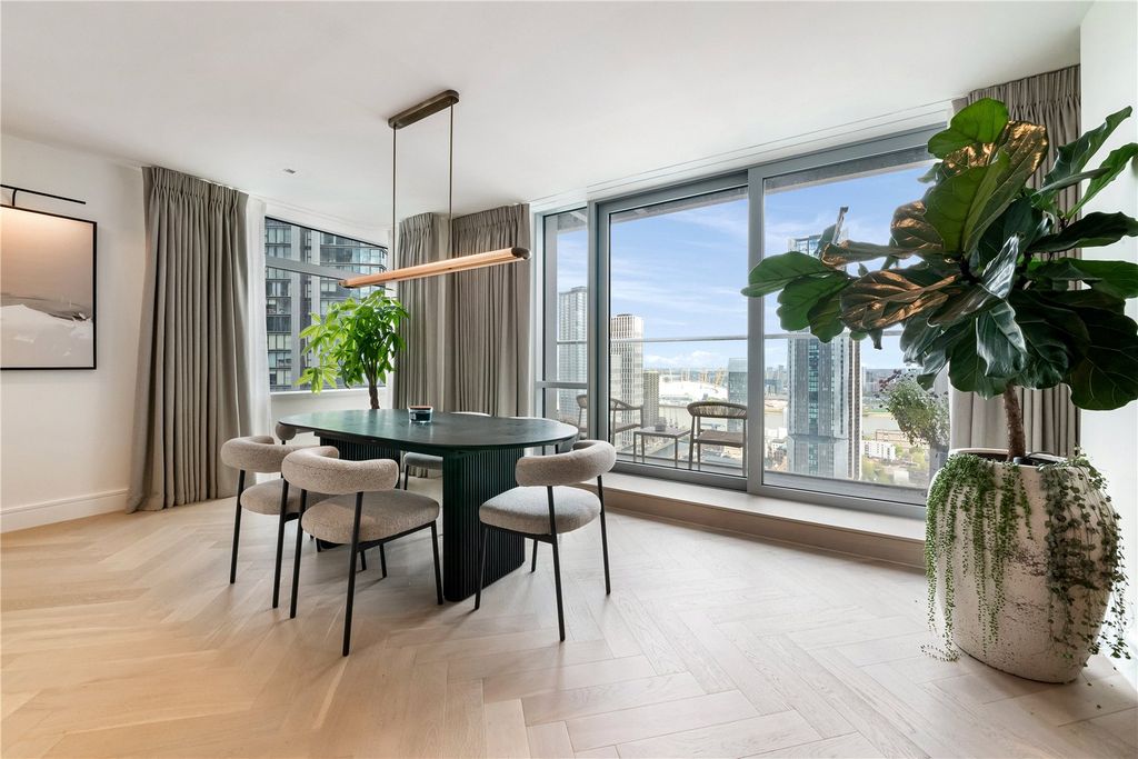 Property photo 3 of 14 Picture No. 04