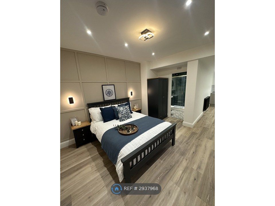 Property photo 1 of 7 Studio 6