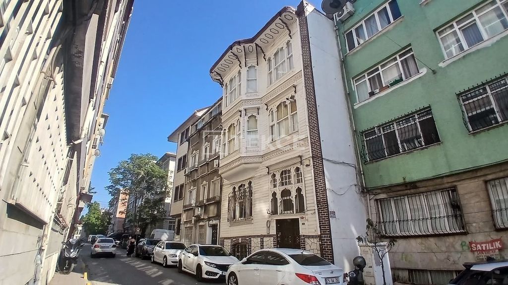 Property photo 1 of 48 Mansion İskenderpaşa Fatih İstanbul