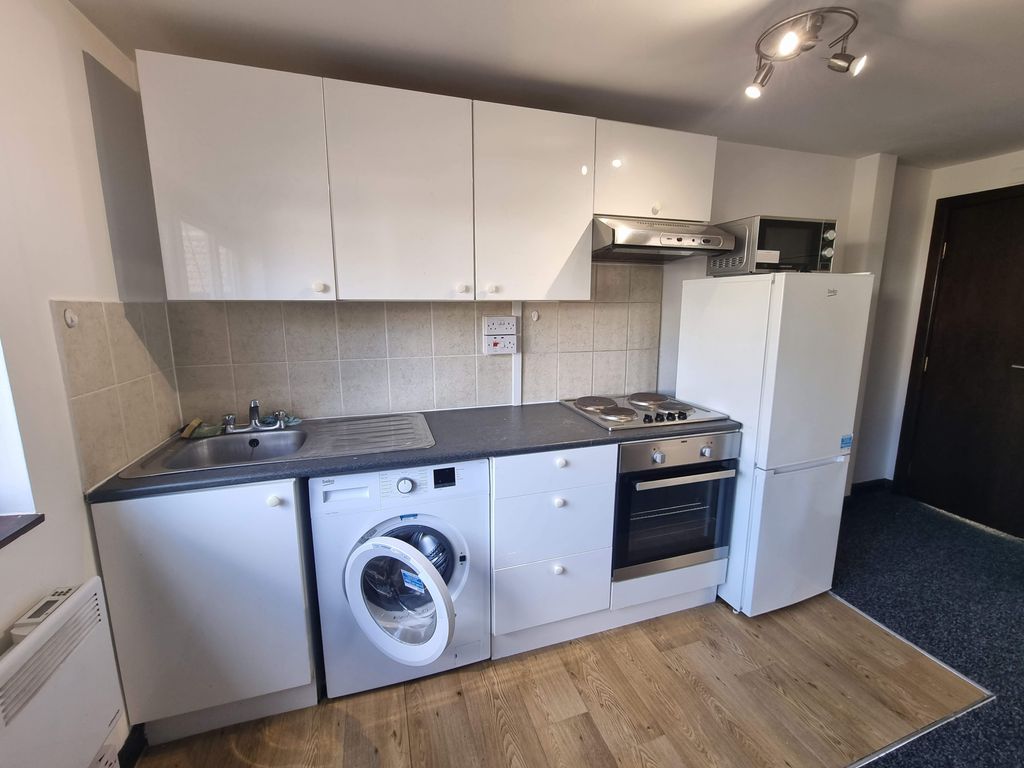 Property photo 2 of 4
