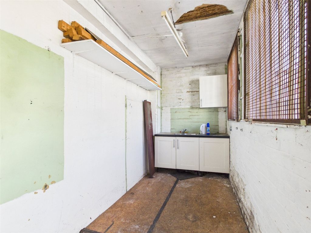 Property photo 3 of 4 Picture No. 01