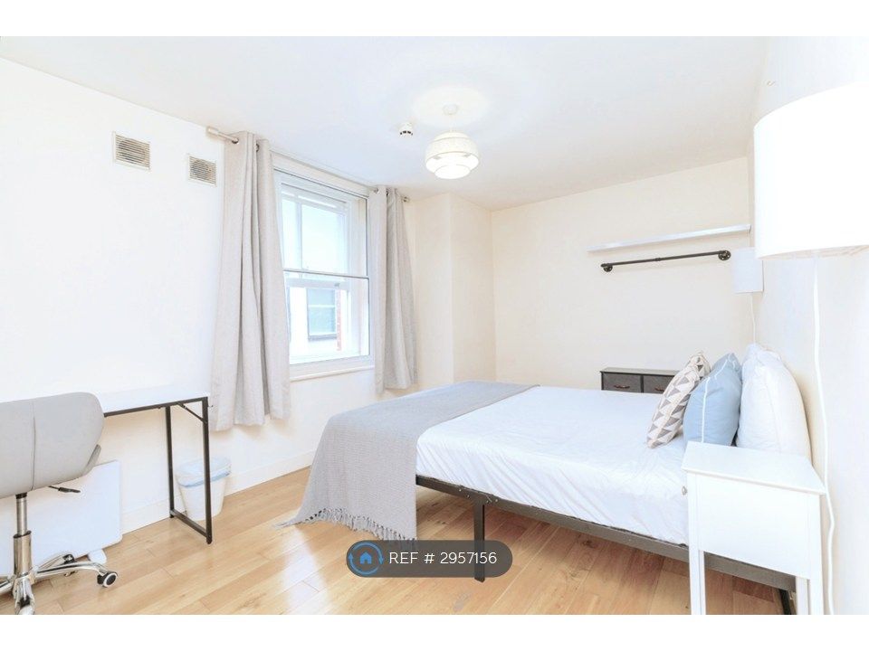 Property photo 1 of 3