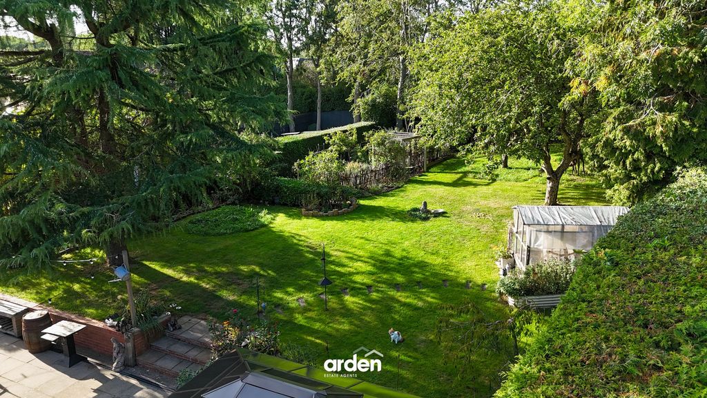 Property photo 2 of 38