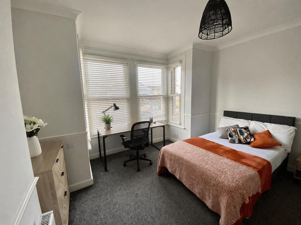 Property photo 1 of 10 Img_1332 (1).Png