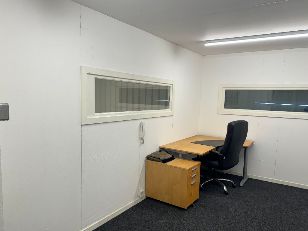 Property photo 3 of 7 First Floor Office