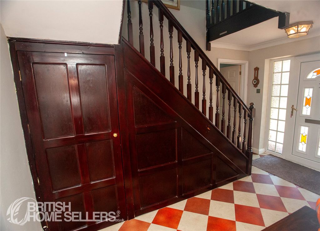 Property photo 2 of 35 Picture No. 36