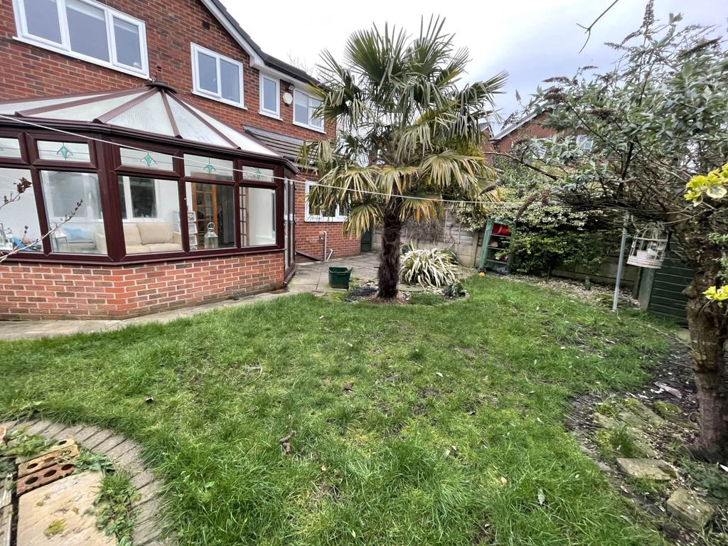 Property photo 2 of 23