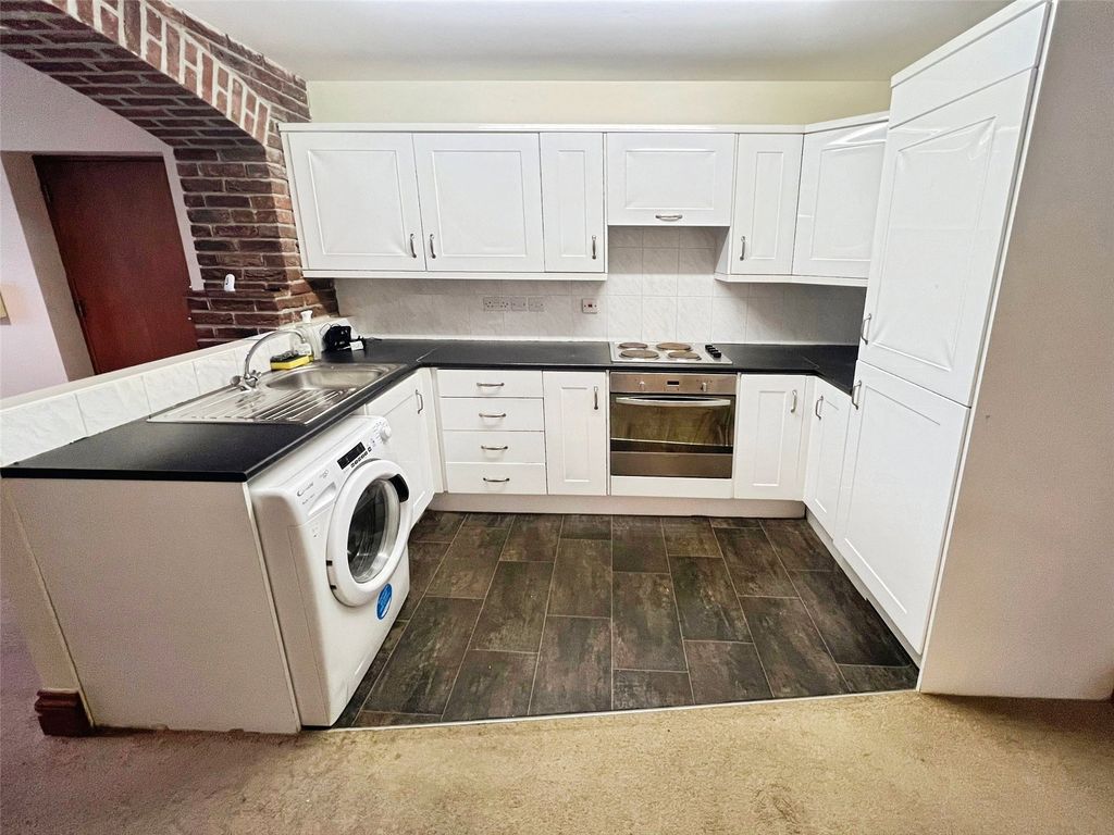 Property photo 3 of 13 Picture No. 08