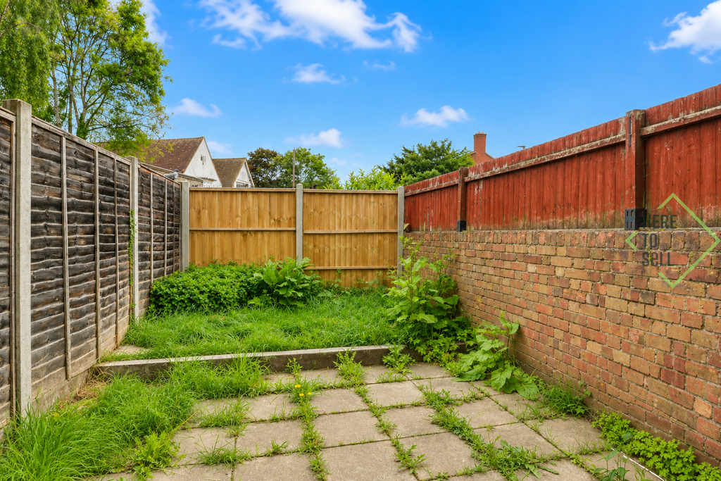 Property photo 3 of 9 Pembroke Road N10 - Garden