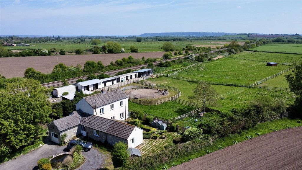 Property photo 1 of 20 Picture No. 09