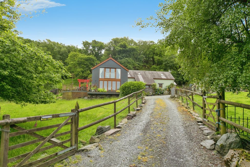 Property photo 1 of 26 Photography