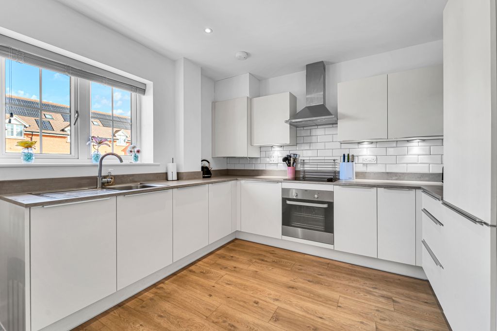 Property photo 2 of 10 Dsc08080