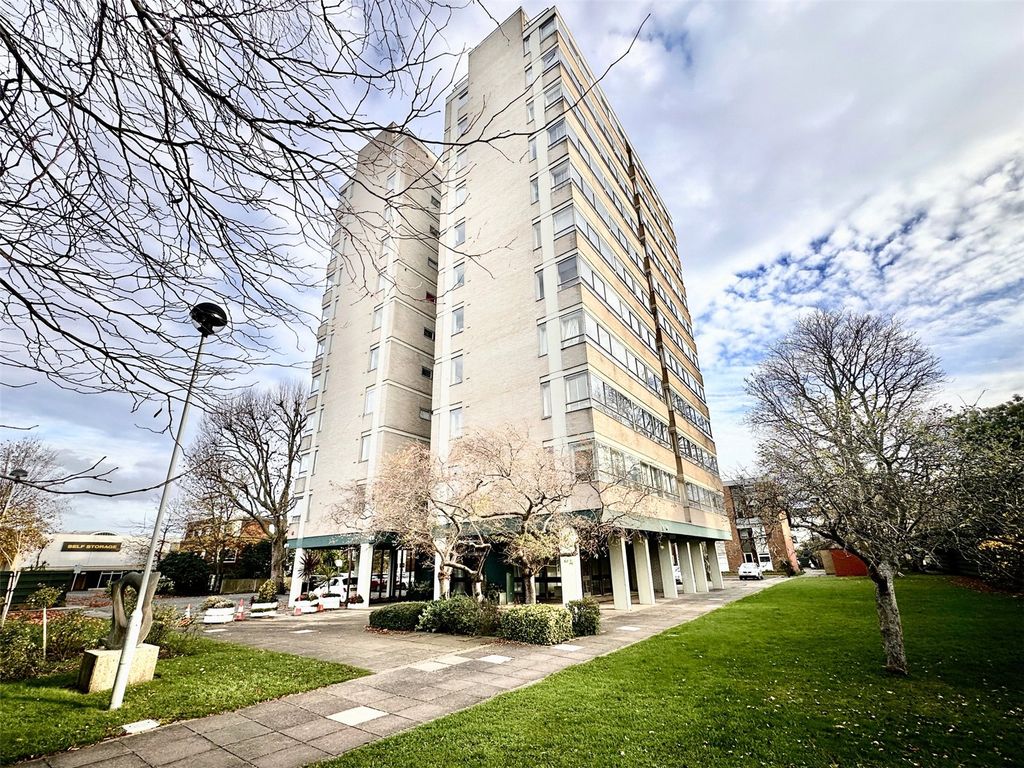 Property photo 1 of 7 Exterior