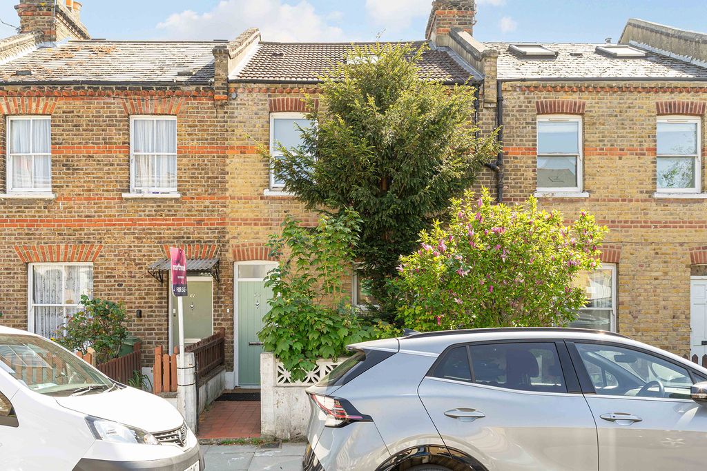 Property photo 1 of 10