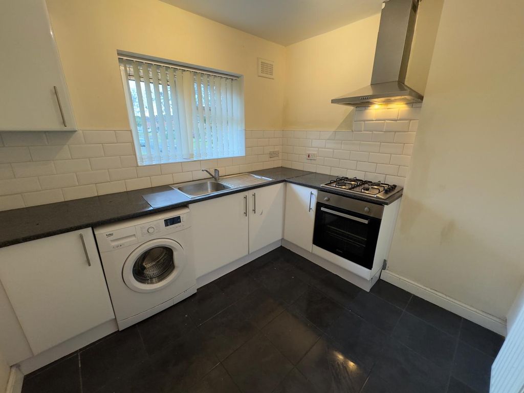 Property photo 3 of 8 Property