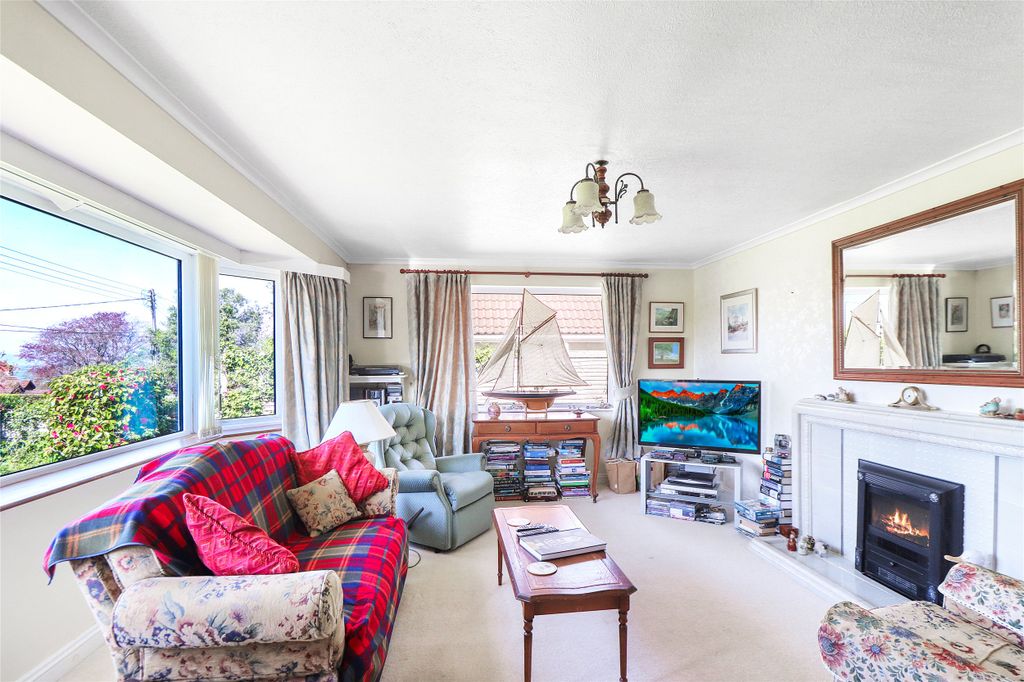 Property photo 3 of 10 Picture No. 04