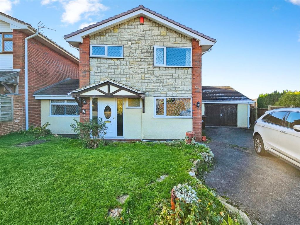 Property photo 2 of 34 74801A92-20251117_122016.Jpg