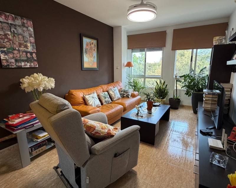Property photo 1 of 50