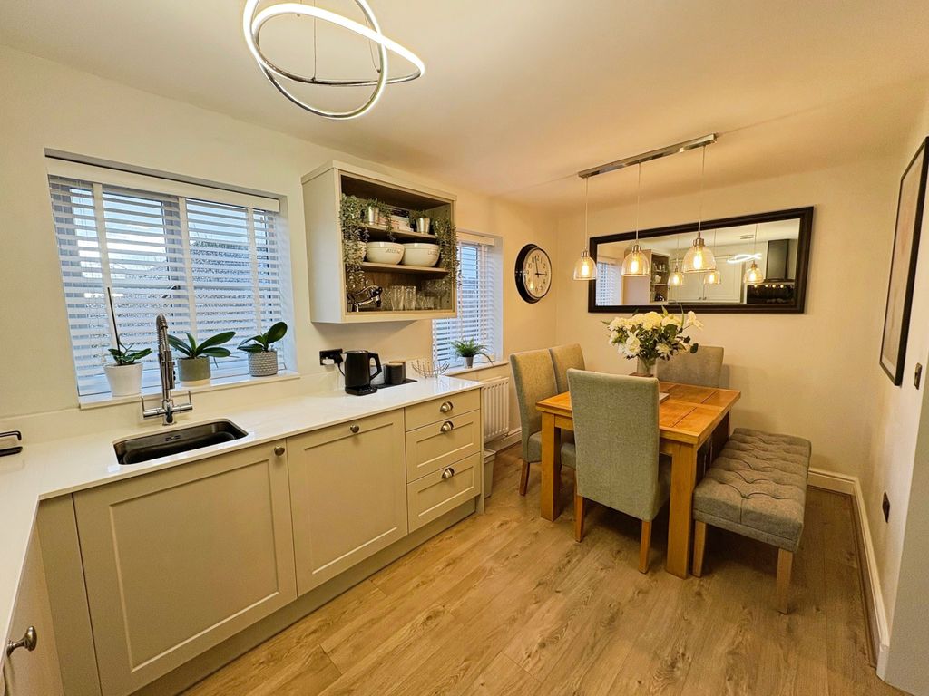 Property photo 3 of 20 F6652dc2-Img_7192