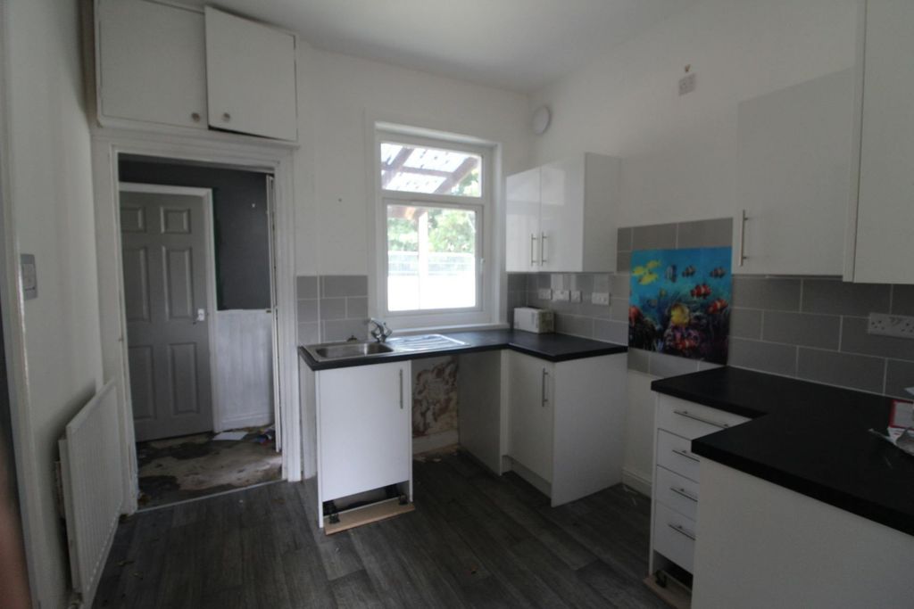 Property photo 3 of 11 Img_6602.Jpg