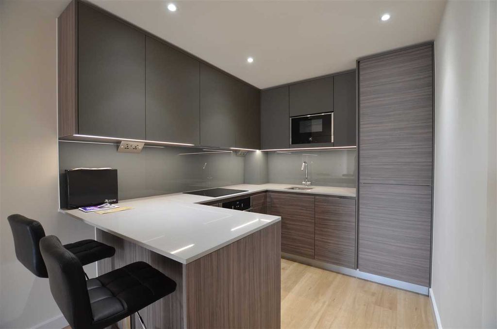 Property photo 1 of 7 Main Picture