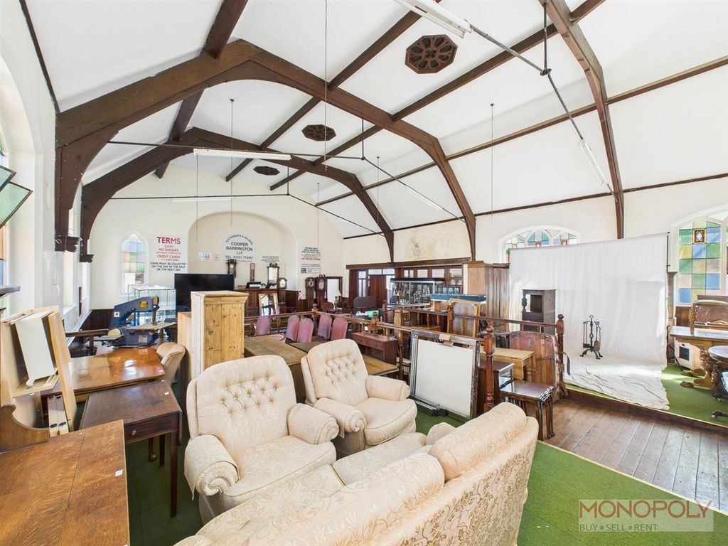 Property photo 2 of 21 Cam01943G0-Pr0426-Still007.Jpg