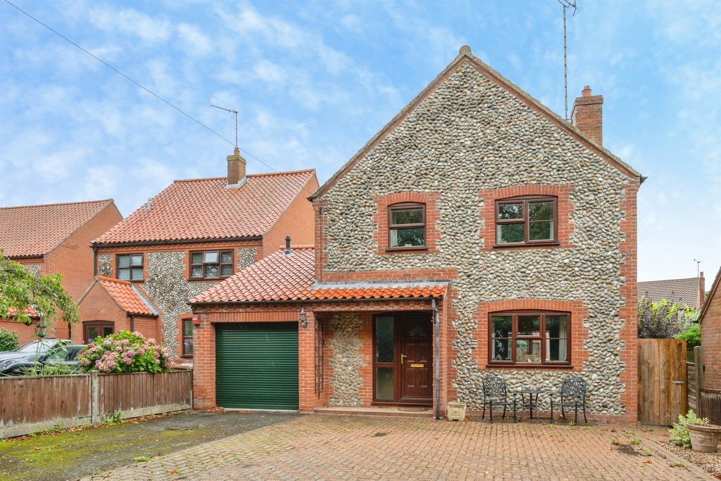 Property photo 1 of 18