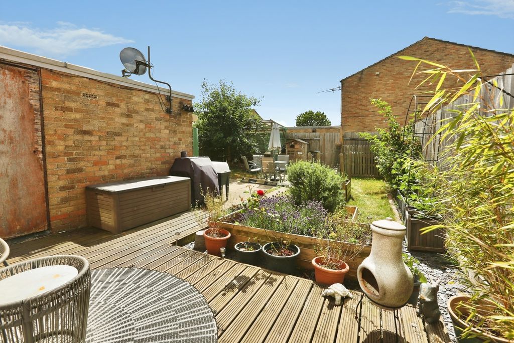 Property photo 3 of 20 Pbox-Img.Jpg