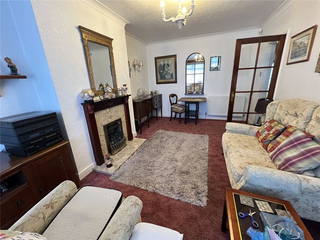 Property photo 2 of 10 Picture No. 04