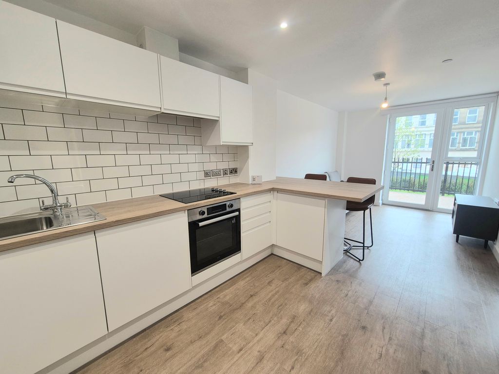 Property photo 1 of 11 Image