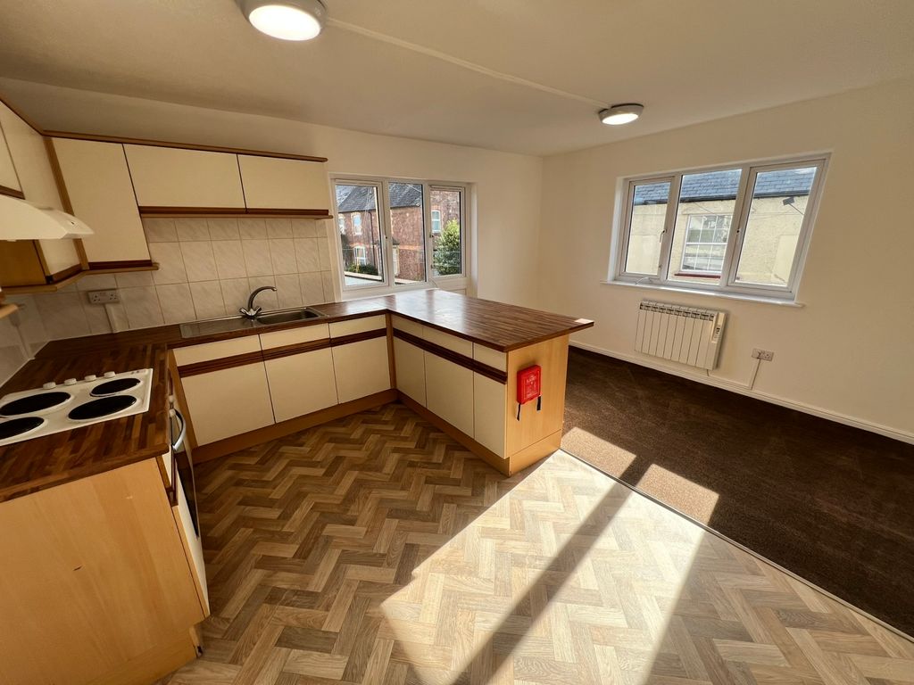 Property photo 2 of 7 Picture No. 11