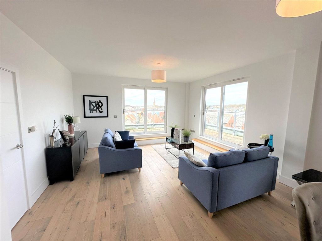 Property photo 3 of 9 Picture No. 02