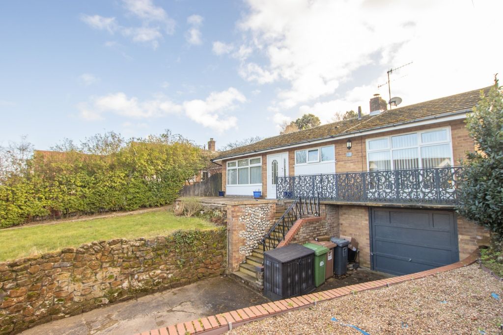 Property photo 1 of 23 3889254