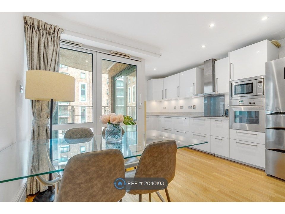Property photo 2 of 12 Kitchen/Dining