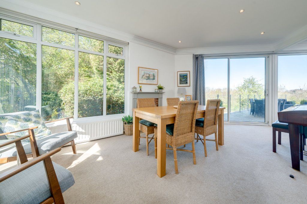 Property photo 3 of 31 Dining Room