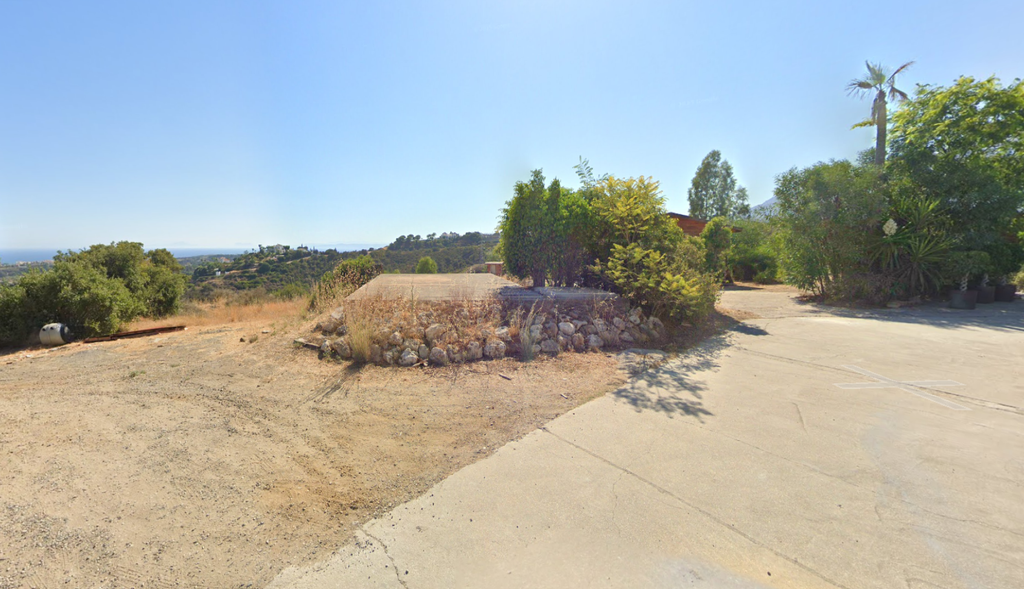 Property photo 3 of 5