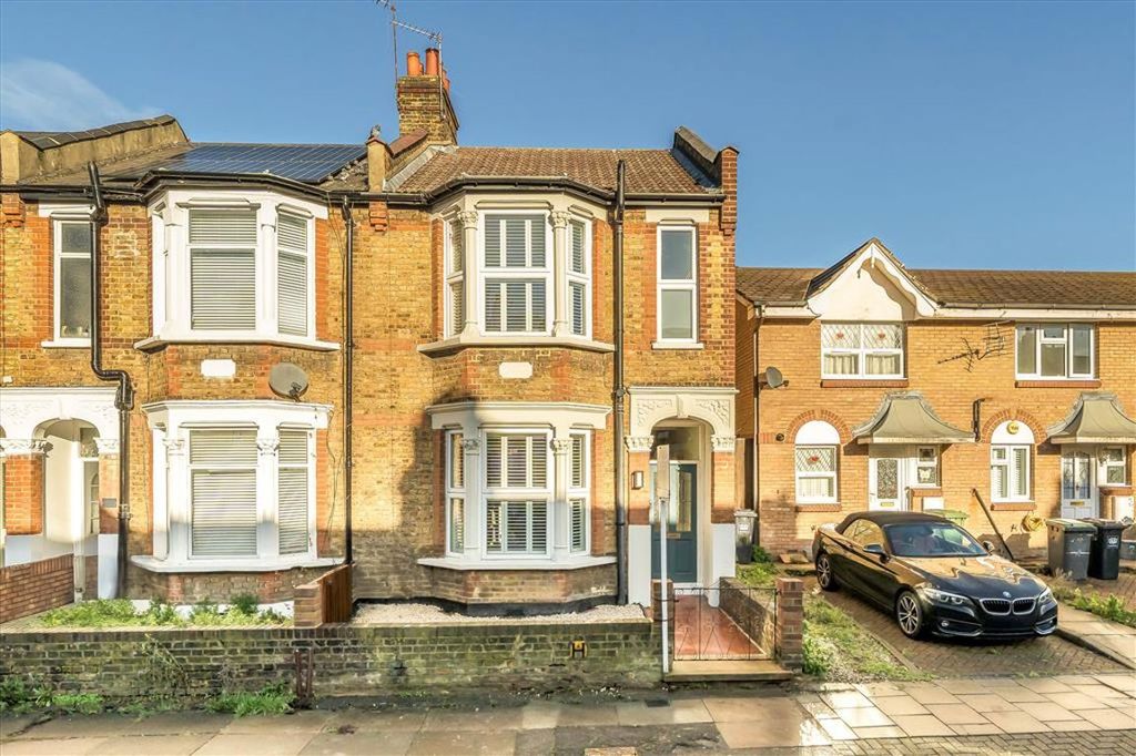 Property photo 1 of 6