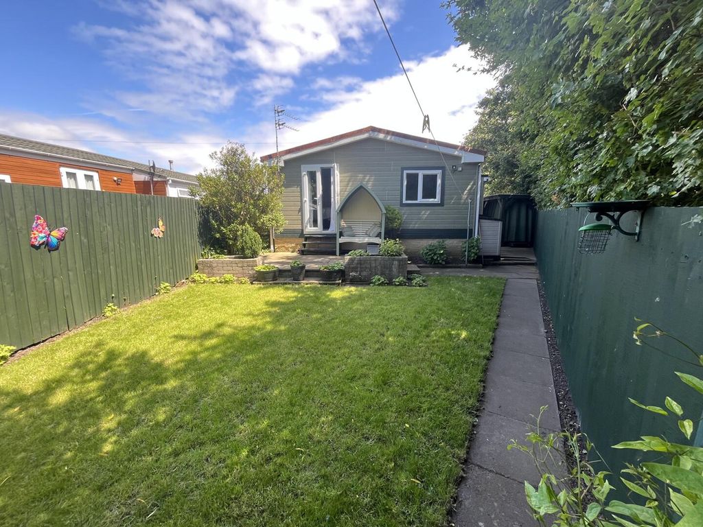 Property photo 2 of 19 Rear Garden