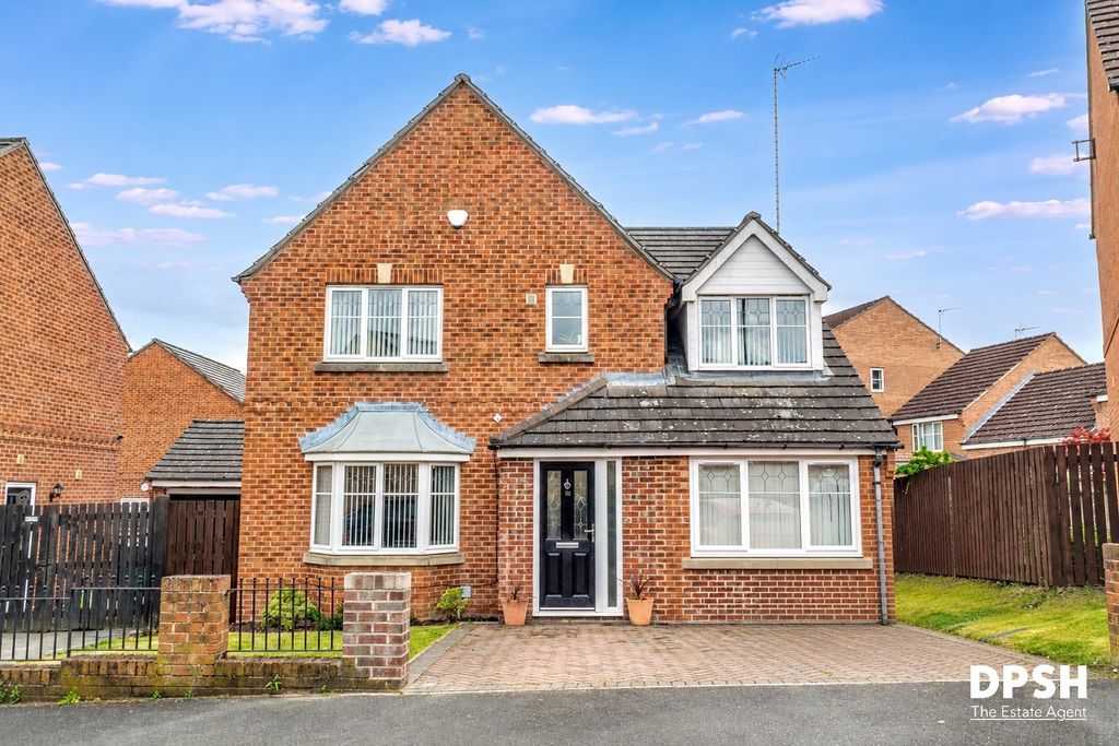 Property photo 1 of 33