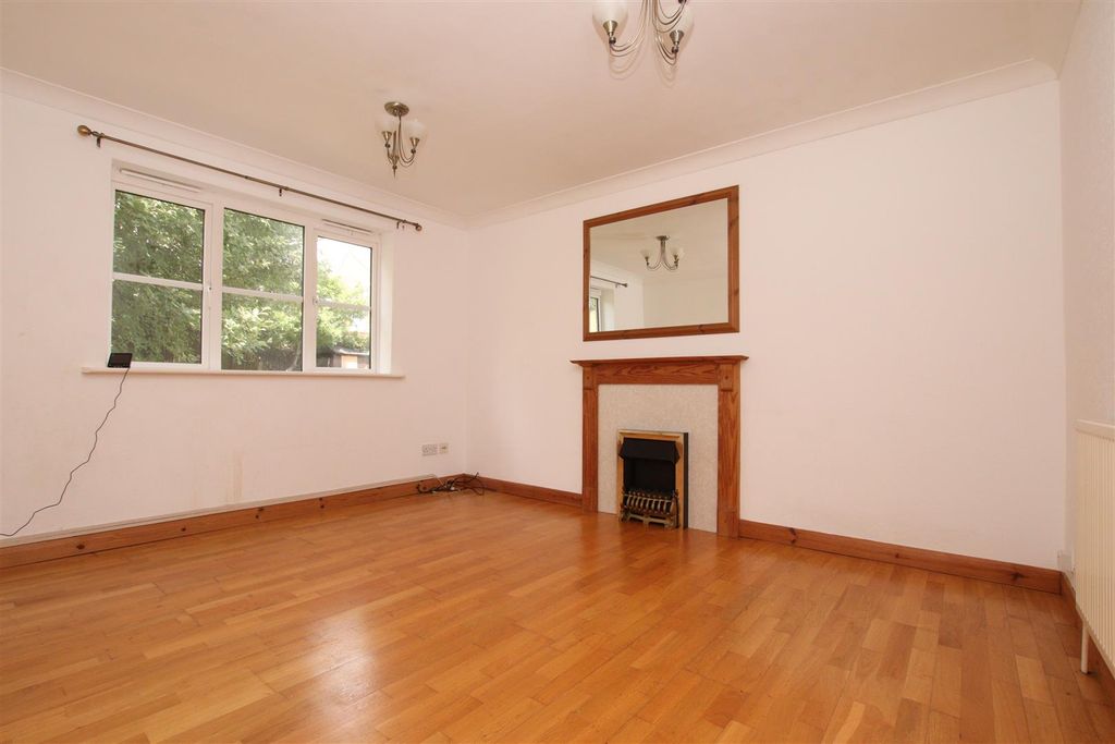 Property photo 2 of 8 Living Room.Jpg