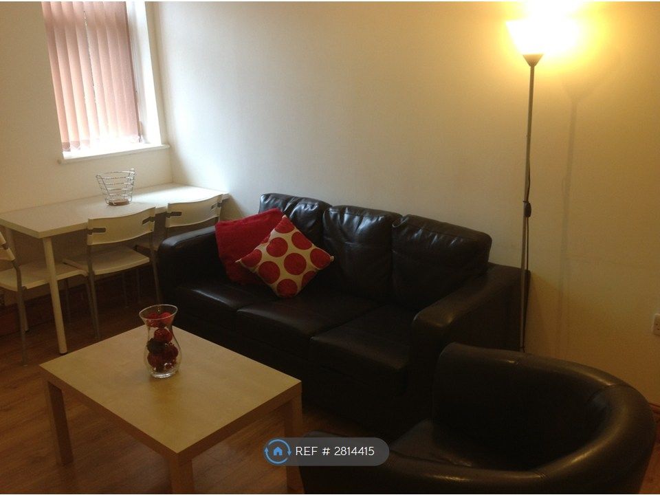 Property photo 2 of 14