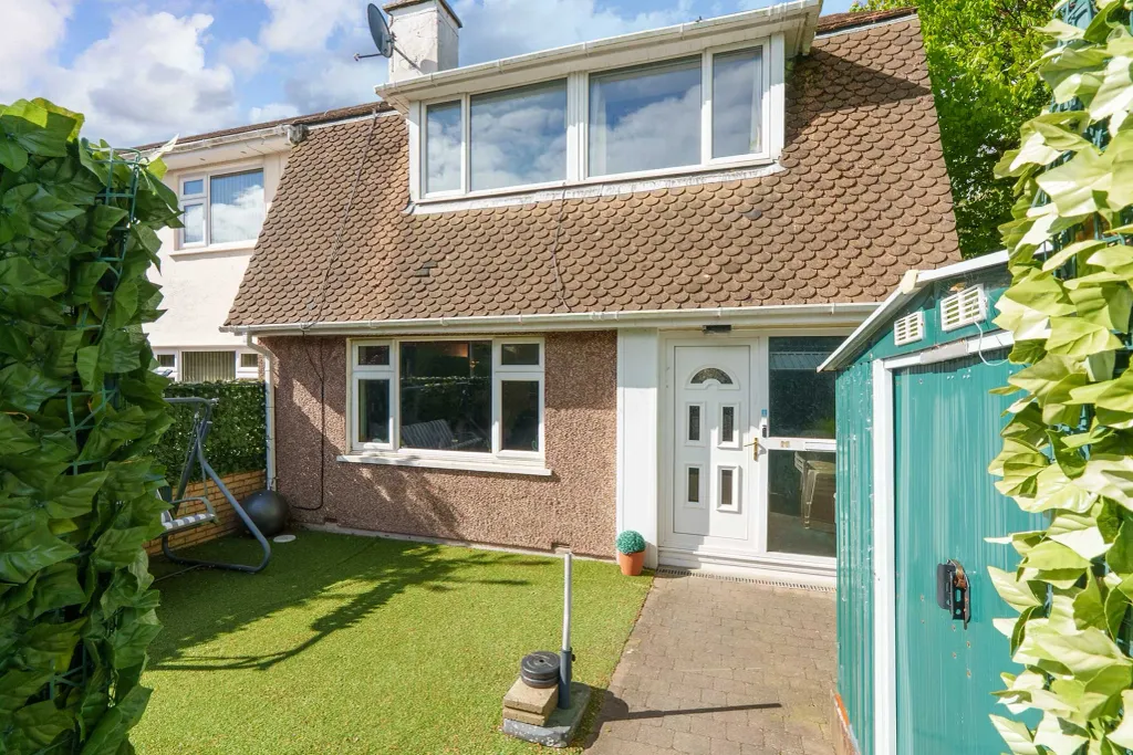 Property photo 2 of 20