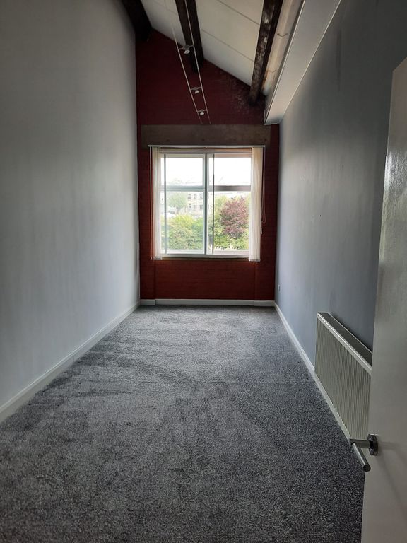 Property photo 2 of 2