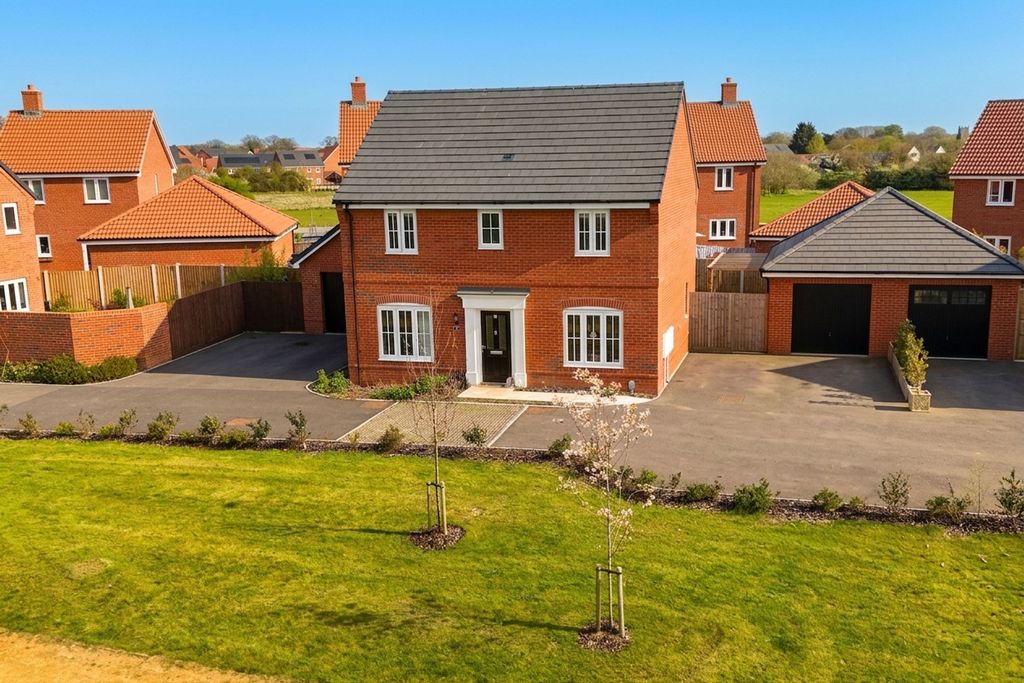 Property photo 1 of 25