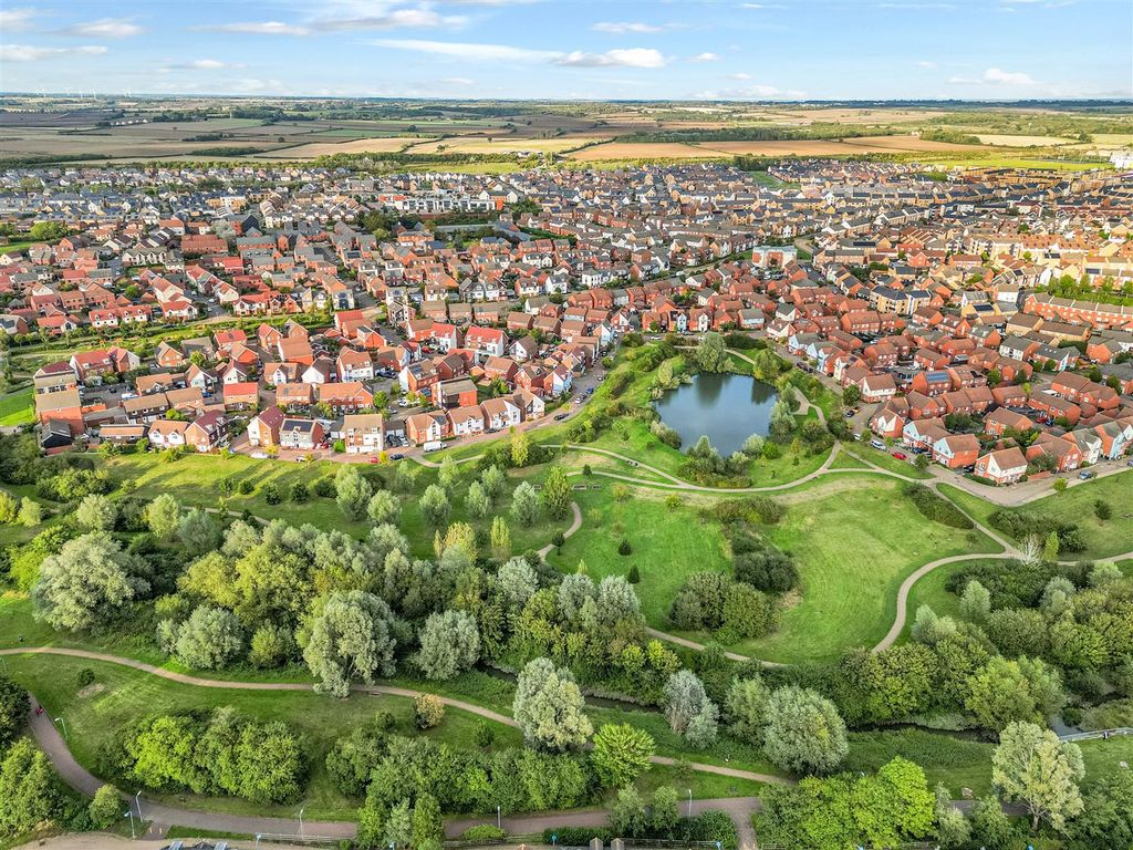 Property photo 3 of 12 Broughton78.Jpg