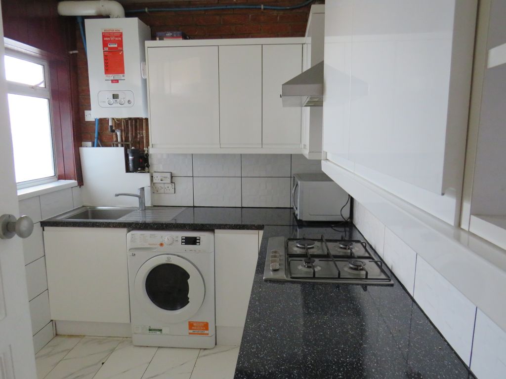 Property photo 2 of 3